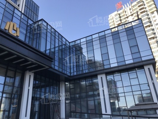 太湖·龙府世家售楼处外观