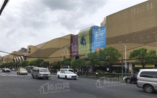 长江国际购物中心实景图