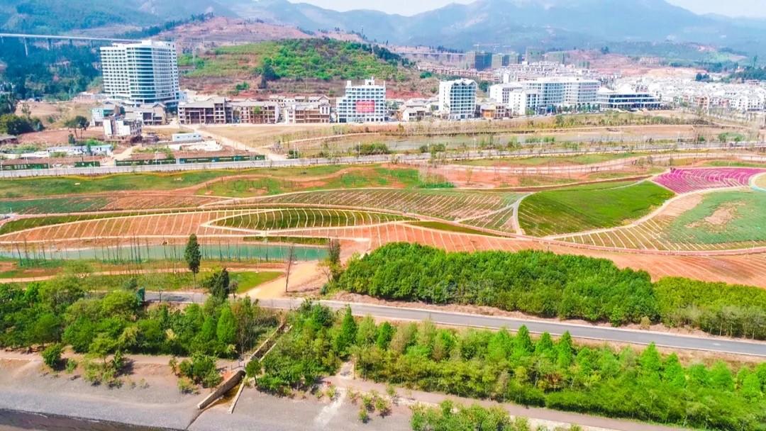 抚仙湖广龙小镇配套抚海湾湿地公园实景