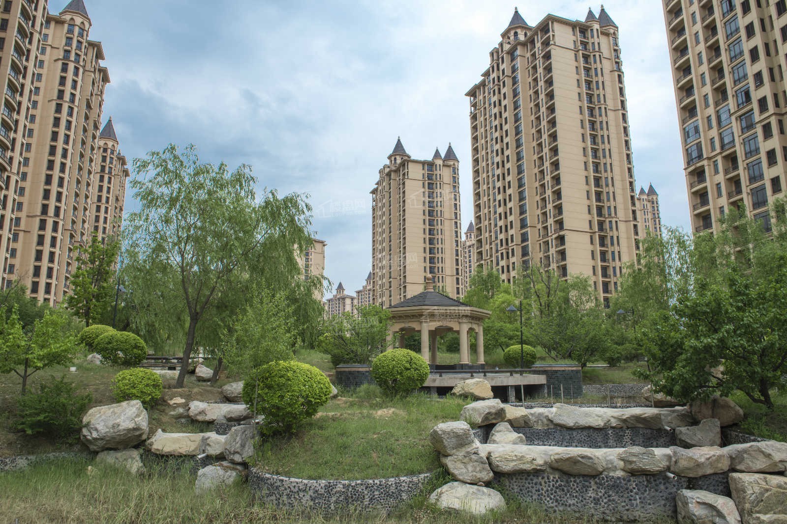 鄂尔多斯新房 东胜楼盘 > 鄂尔多斯星河湾