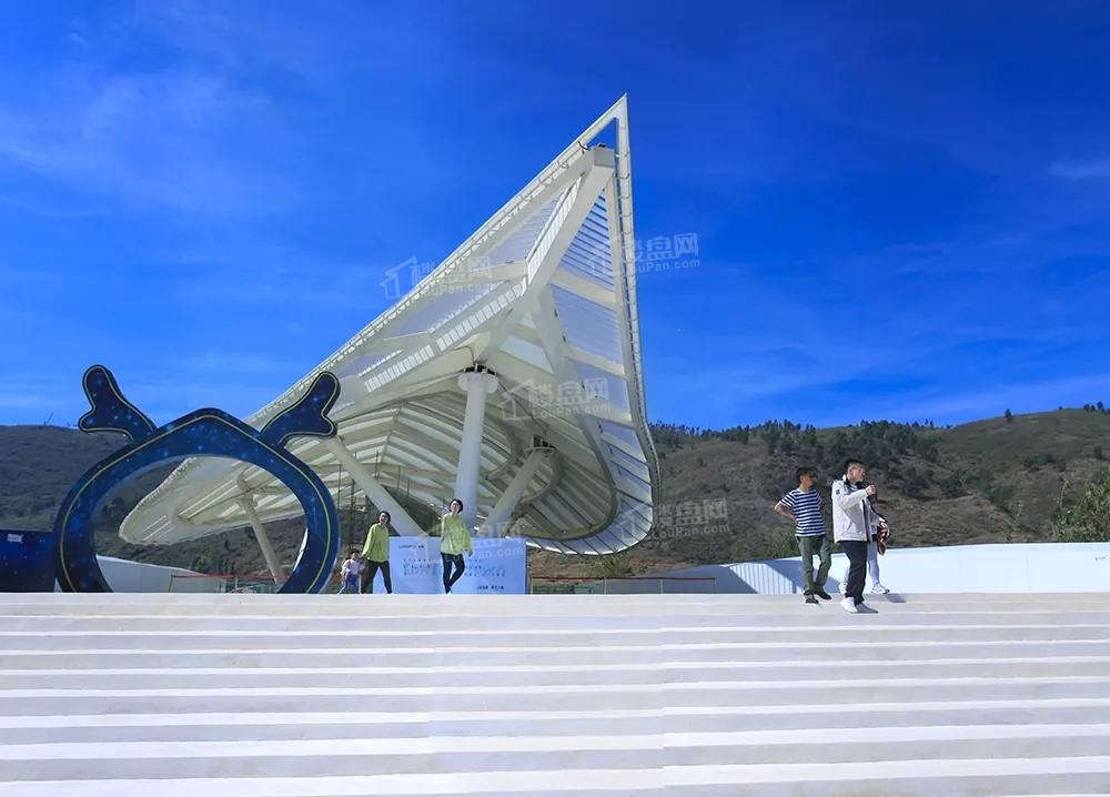 龙湖抚仙湖星空小镇实景图