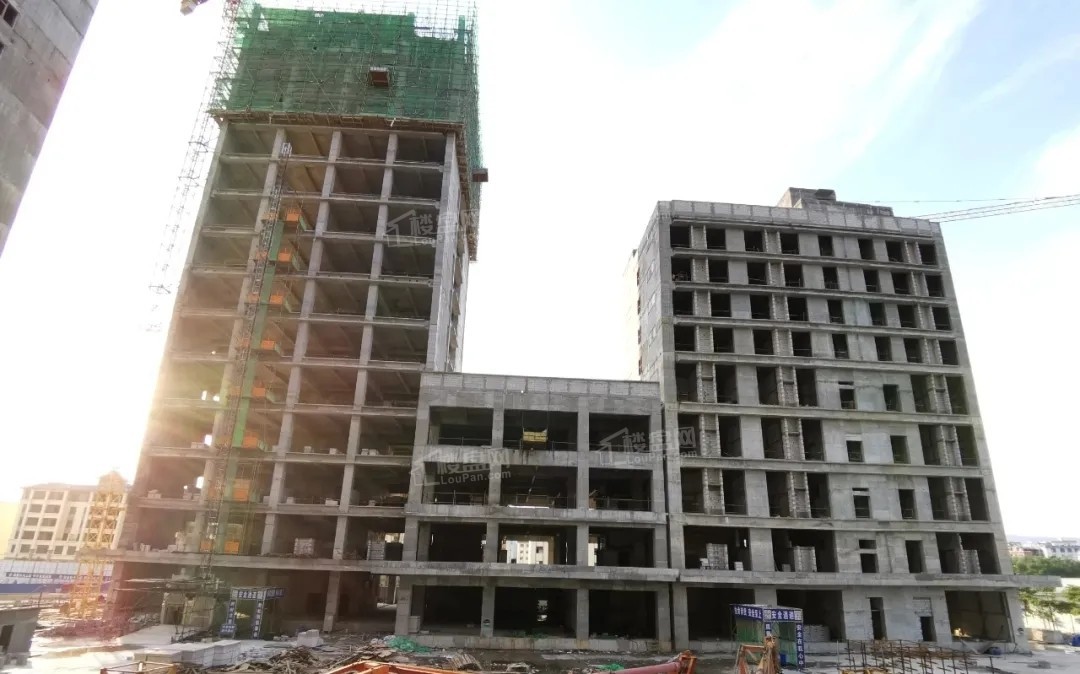 玺越广场瑞丽玺越广场施工进度图