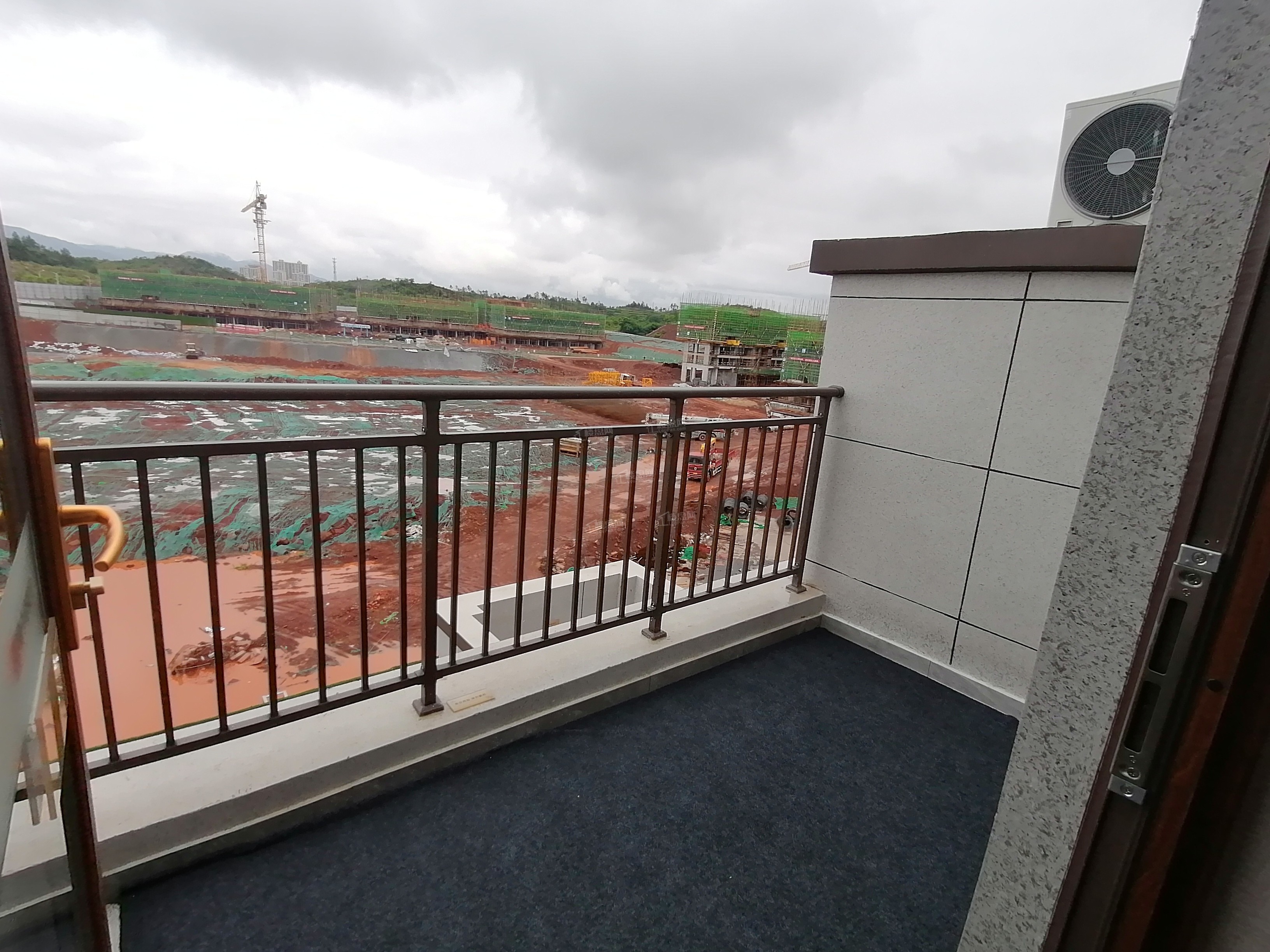 华达鸿海赣江壹号院别墅上叠140平