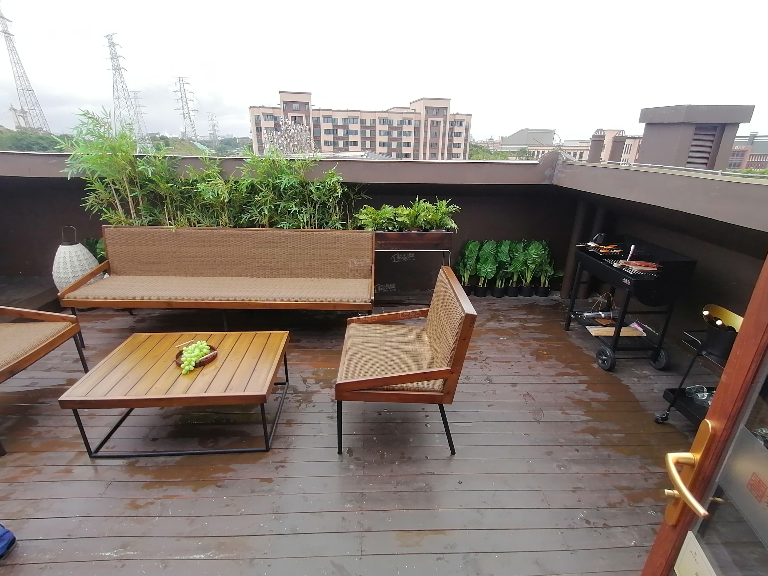 华达鸿海赣江壹号院别墅上叠140平