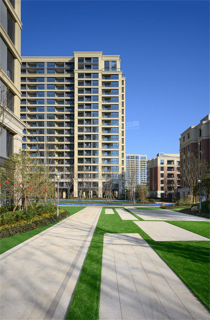 市政绿城桂语江南