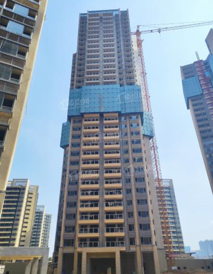 龙光玖誉城珺城10#楼主体结构全部完成（摄于2021-6）