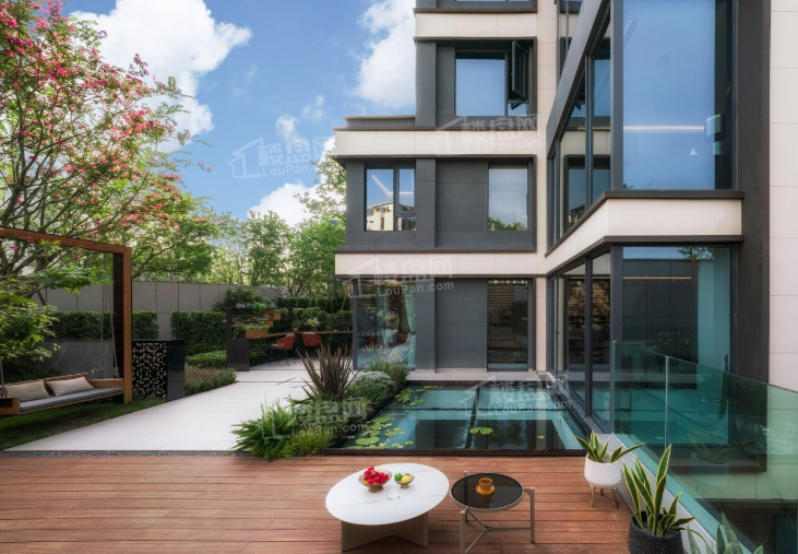 成都东叁金茂逸墅4室3厅3卫户型图-成都楼盘网