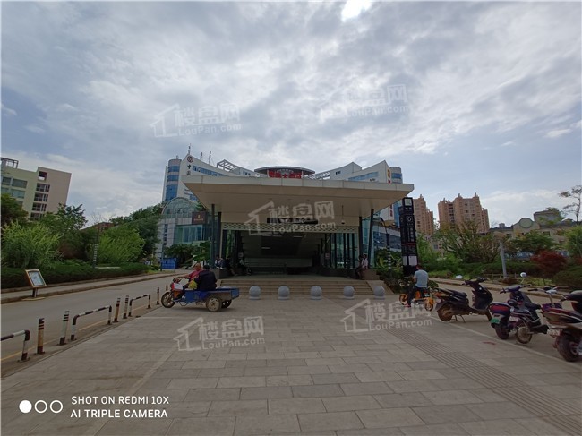 龙湖天璞配套图