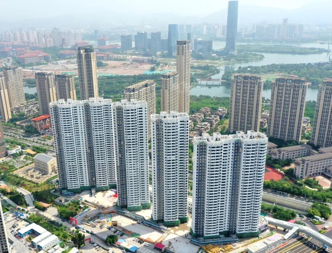 住宅水晶地铁公元实景图