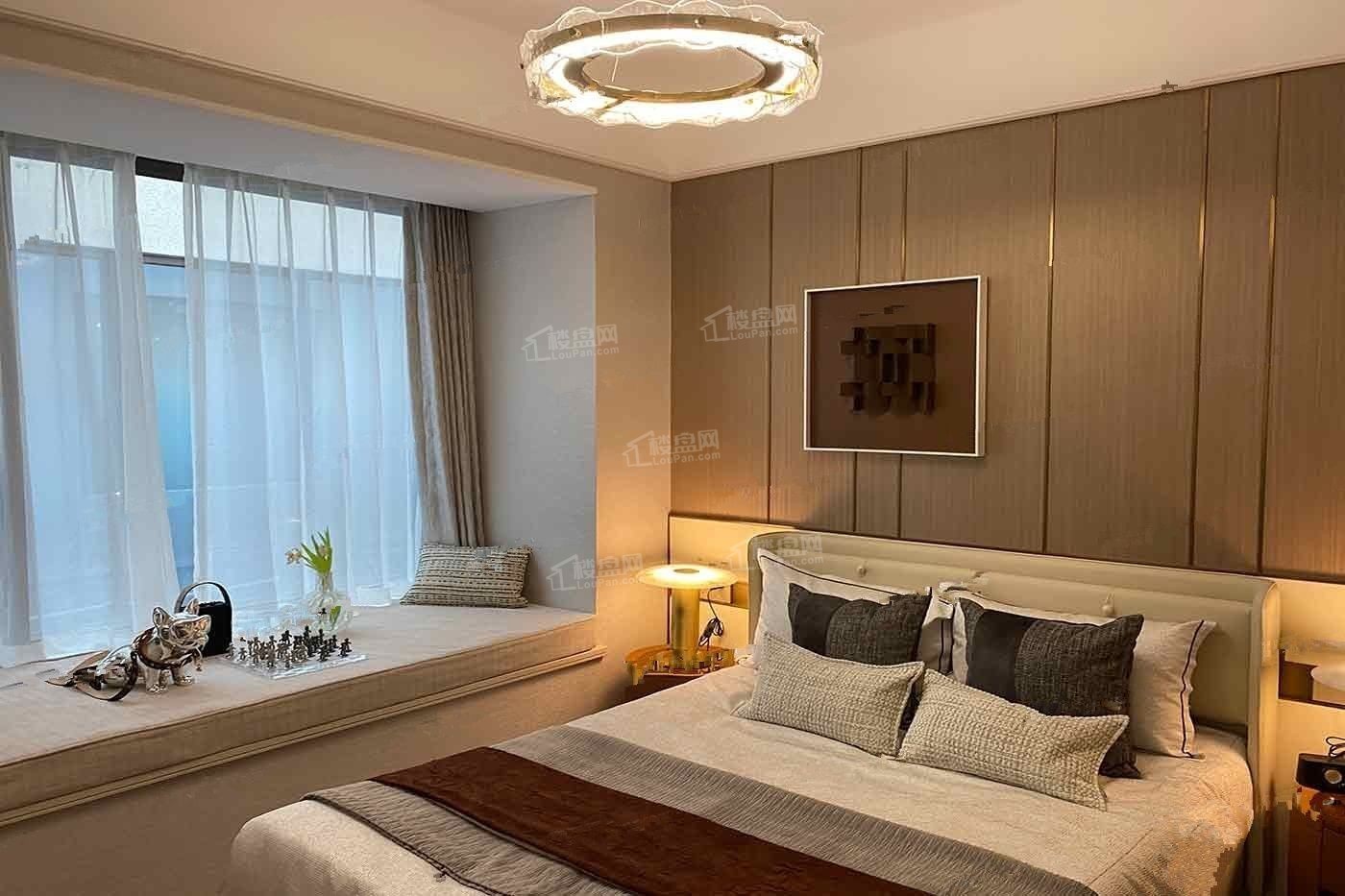 招商渝天府样板间