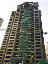 7号楼 主体封顶，砌体2-27层施工完成（2021.12.30摄）