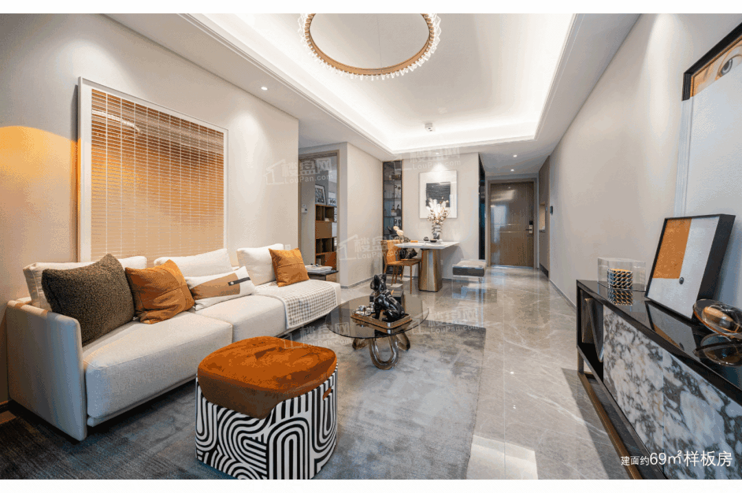 买房必看！绿城春来晓园在哪里可以看房？有购物中心吗？