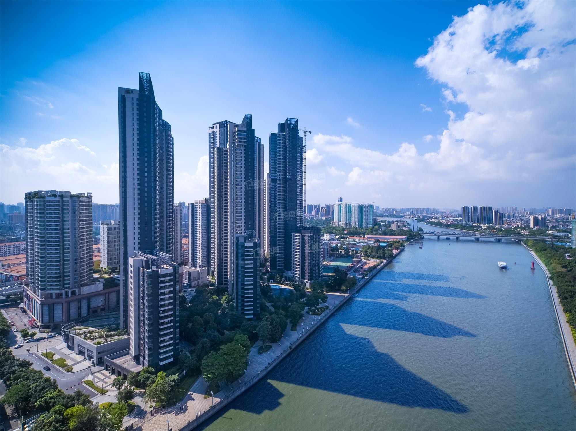 位群友正在热聊,申请入群别名:中信西关海西关海400-819-7089