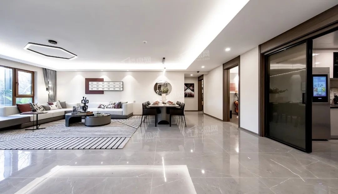 龙湖·云颂样板间