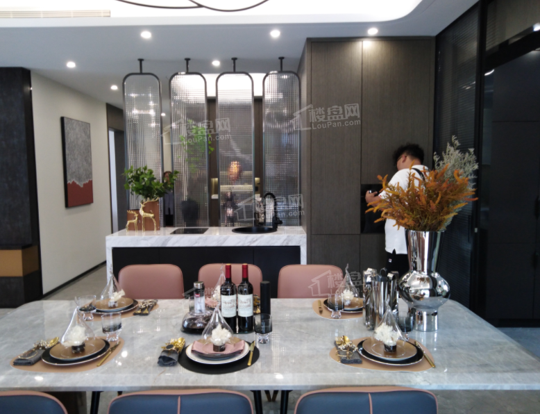 泰鲁时代城样板间