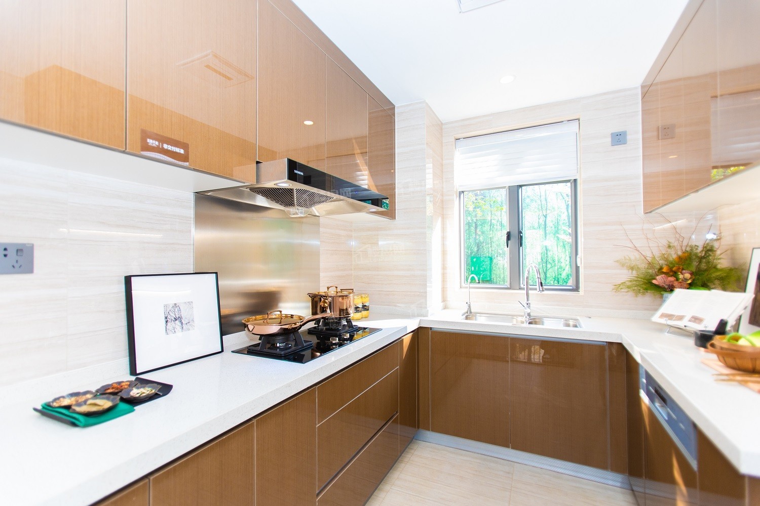 建面140平样板间厨房