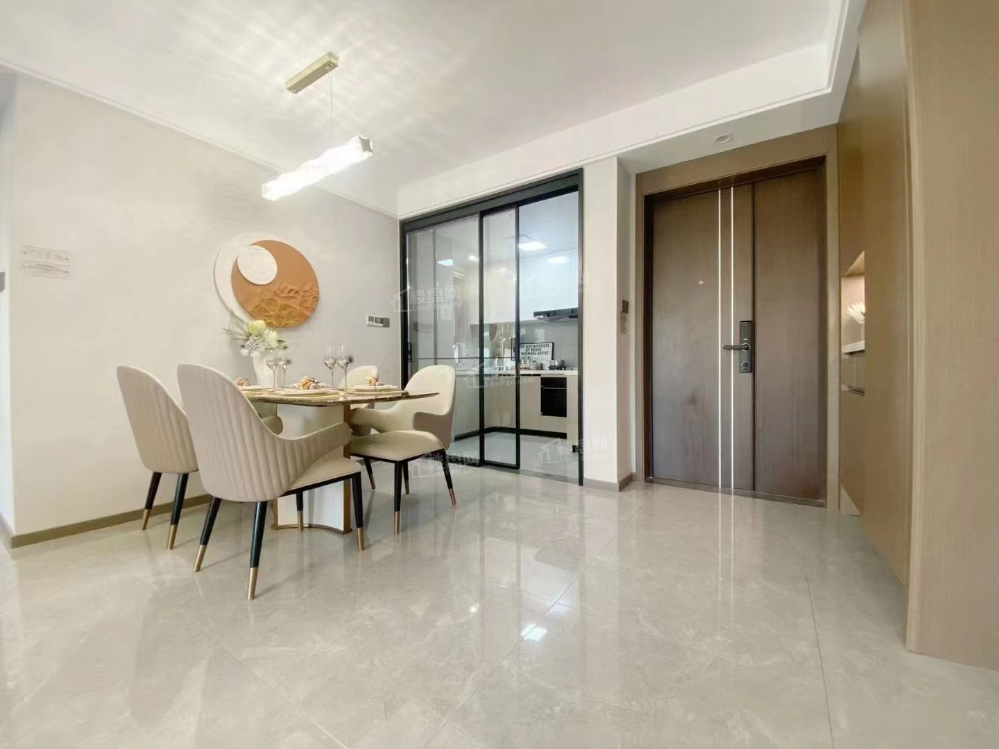 阜丰房源·云璟御府样板间