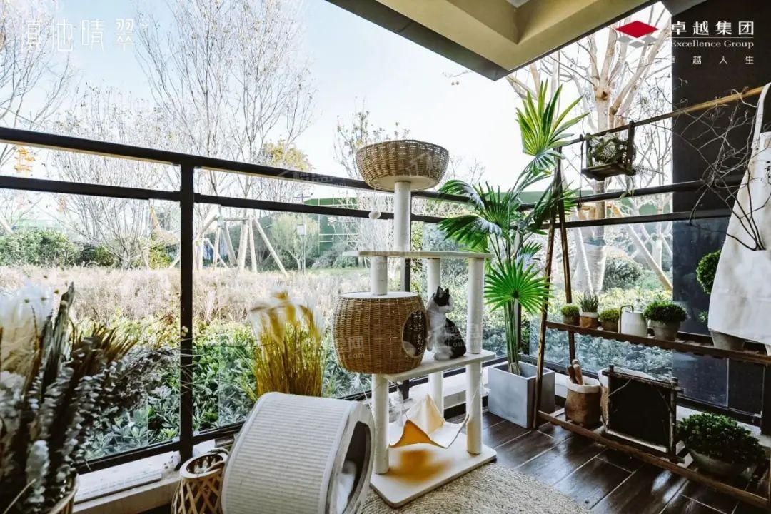 卓越滇池晴翠样板间