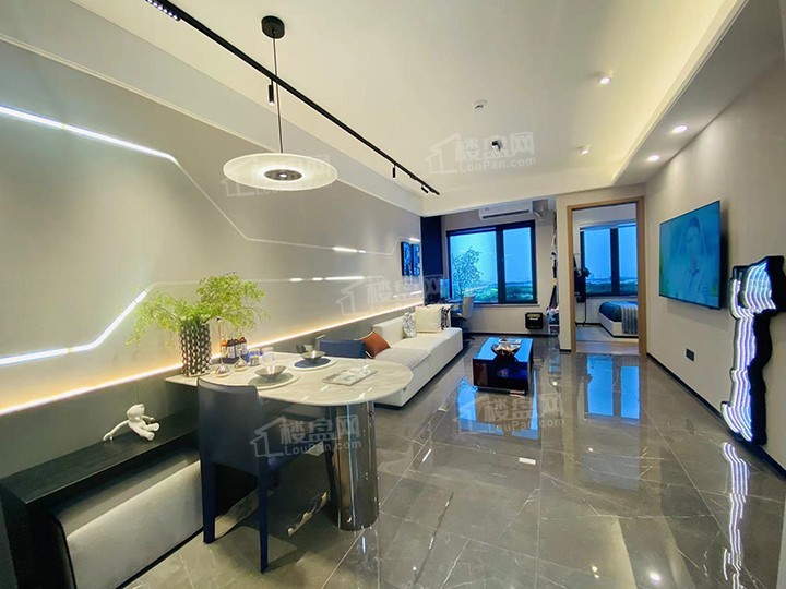 中海花湾样板间