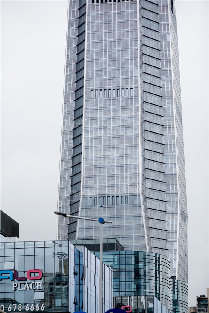 城脉金融中心大厦实景图