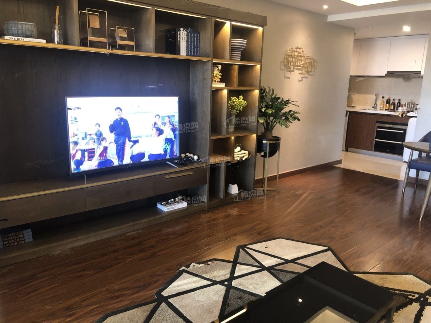 华强商业金融中心样板间
