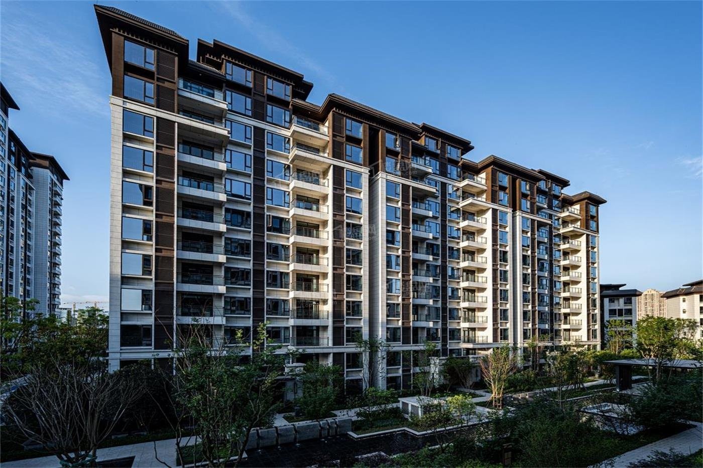 成都人居亿澜峰荟效果图_实景图_样板间-成都楼盘网