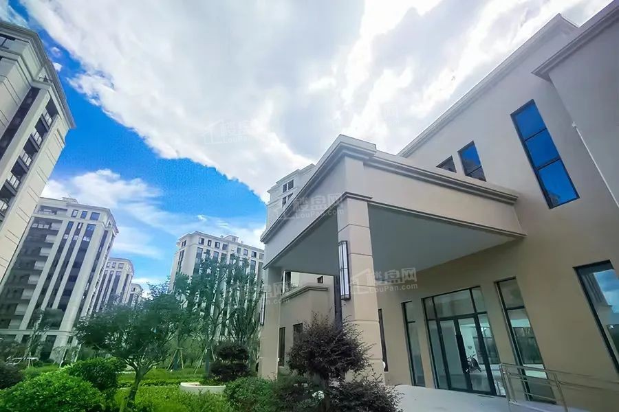 新房金岭庄园物业费是多少？容积率高不高？