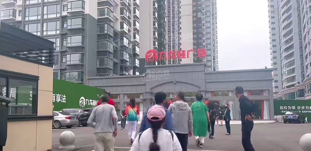 防城港九龙桂广场实景图