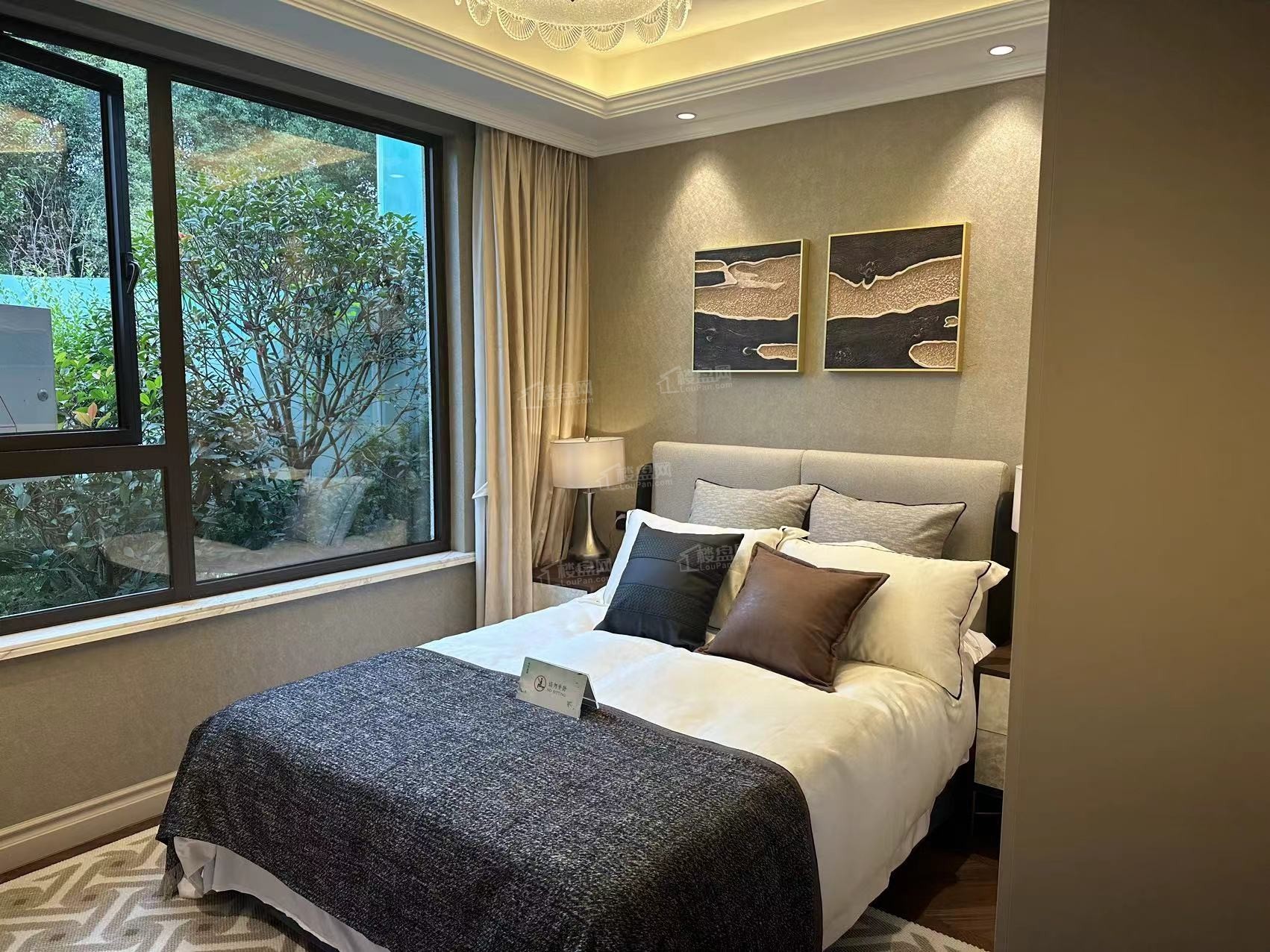 峨眉璞园样板间