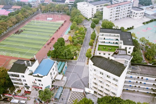 武汉城建·雲栖湖岸配套图