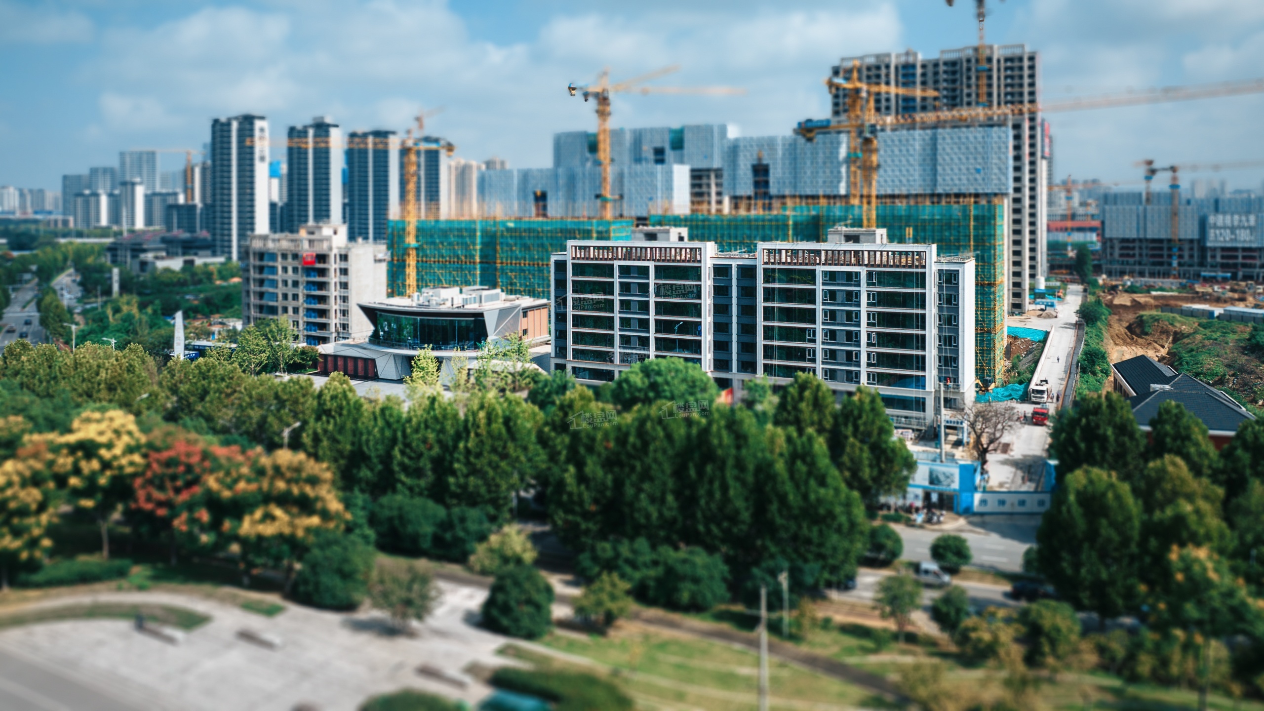 龙湖天璞实景图