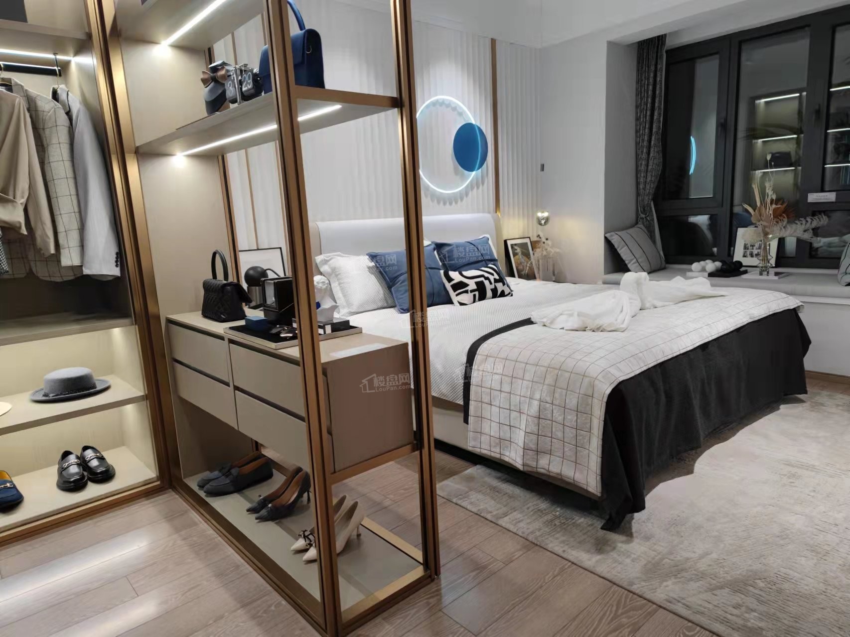 好房推荐2025年热销楼盘中建·玖海云天、上实望海选哪个?