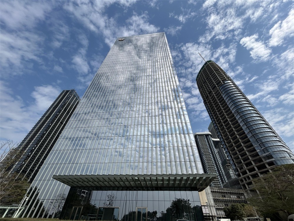 金众云山海公馆配套图