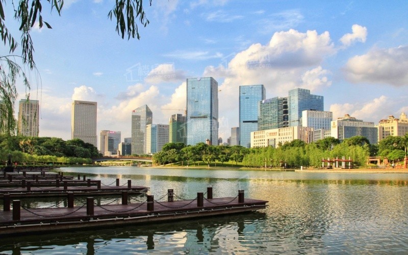 万和融禧公馆配套图