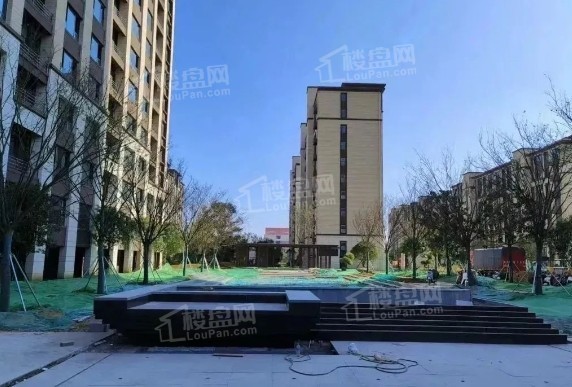 康泰学府实景图