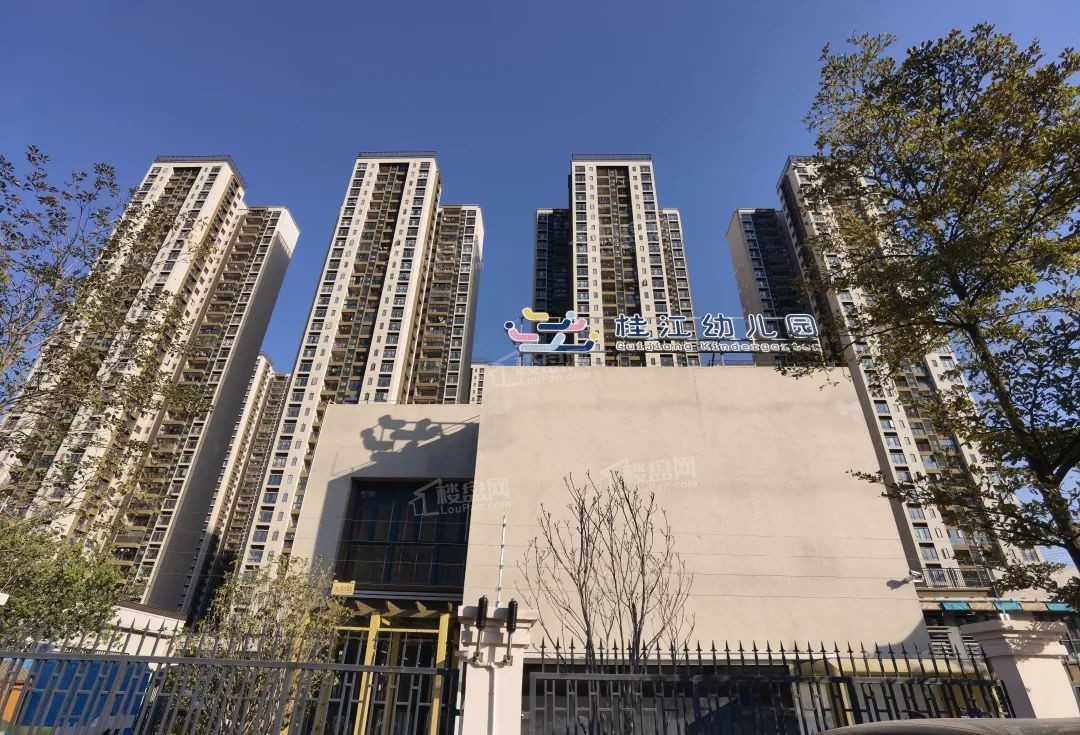 越秀星汇灯湖配套图