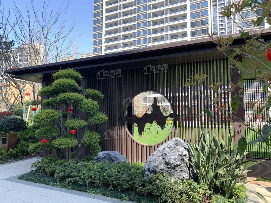华章文苑实景图
