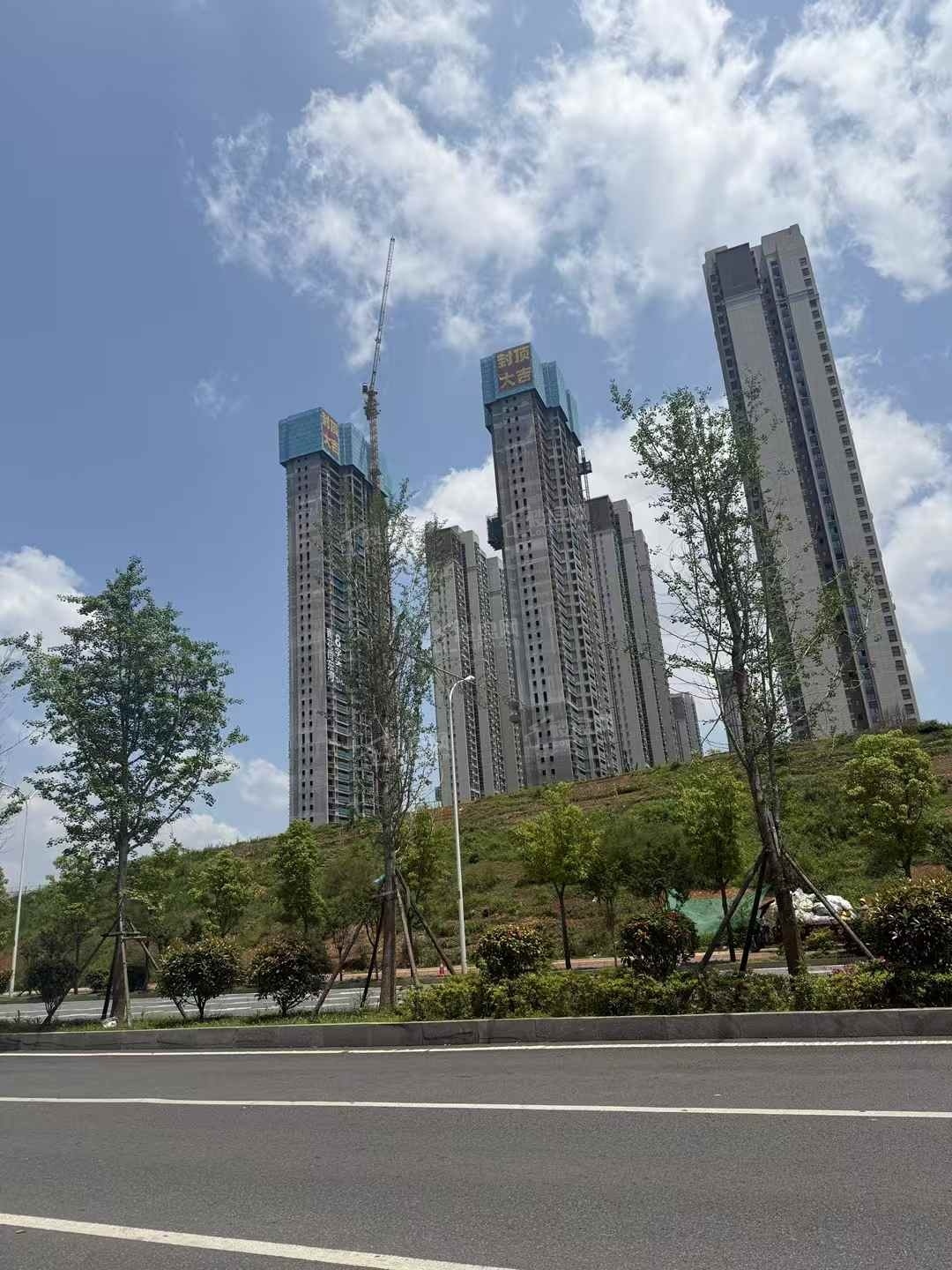 雨花尚东湾实景图