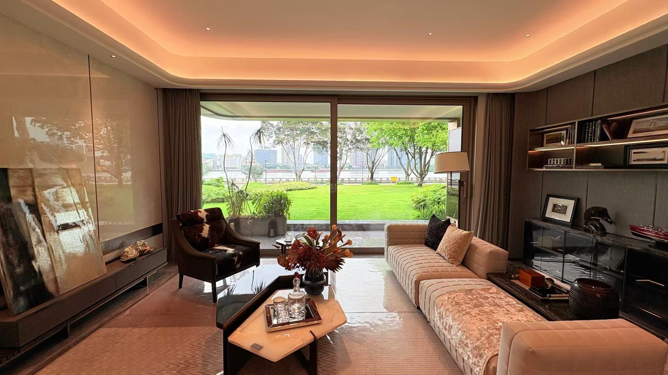 保利珠江天悦样板间