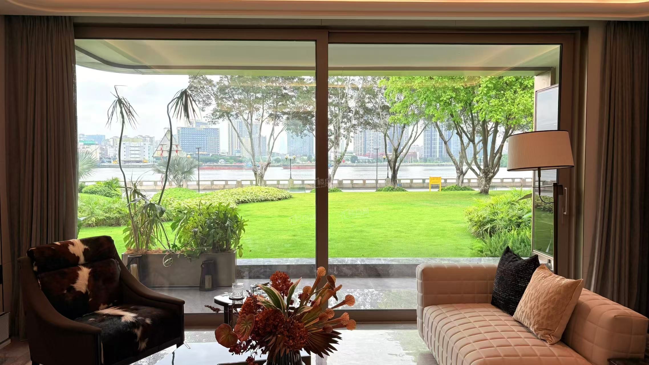 保利珠江天悦样板间