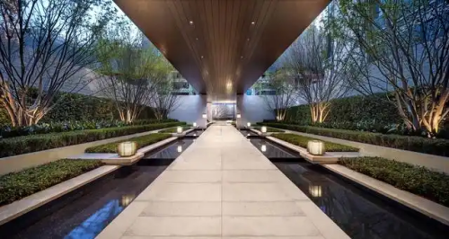 中原润府是由河南康隆置业有限责任公司打造