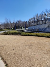 潜力楼盘郑州华侨城医疗配套齐全吗?附近有自动取款机吗?