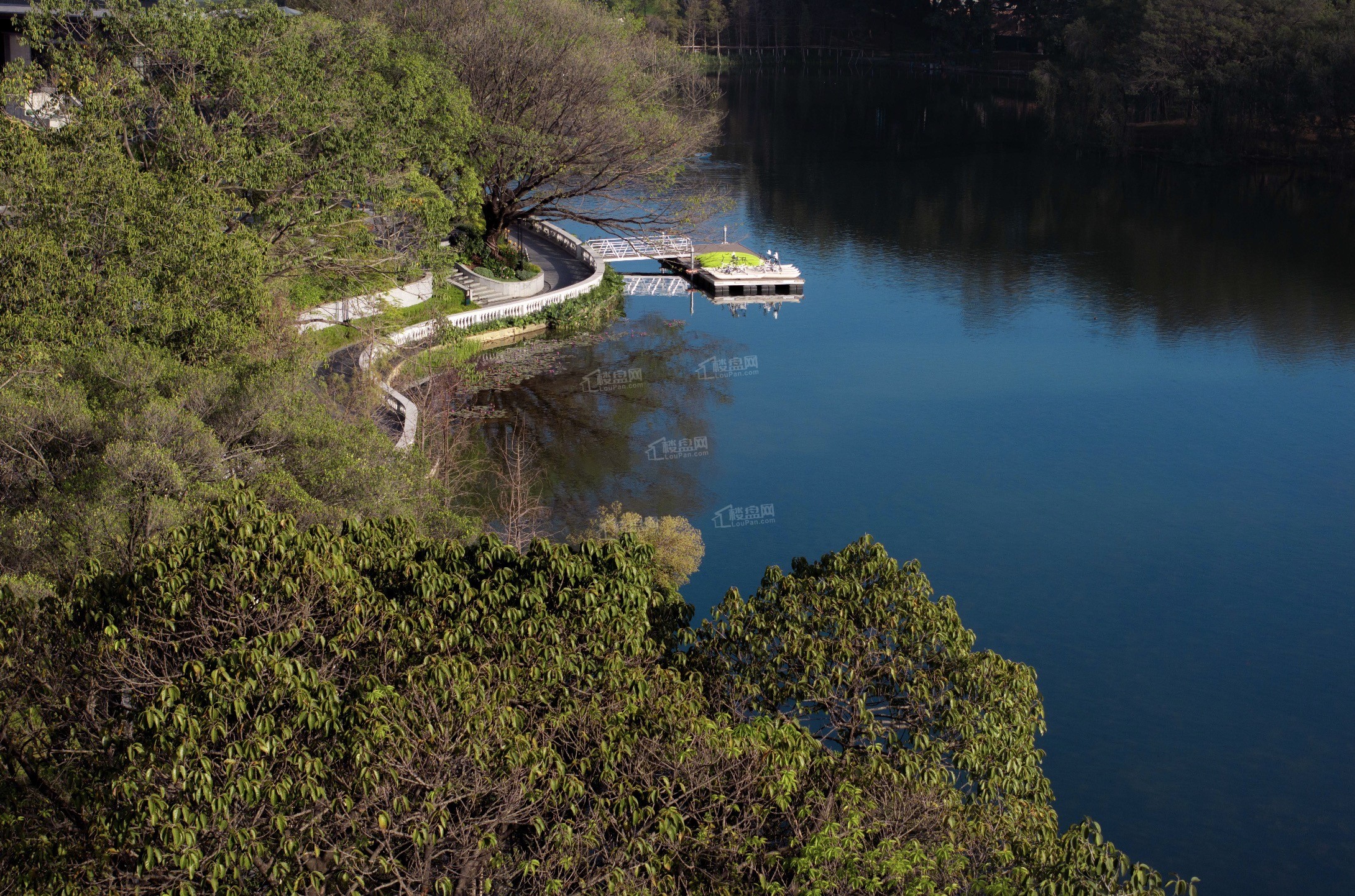 金茂越秀璞樾墅实景图