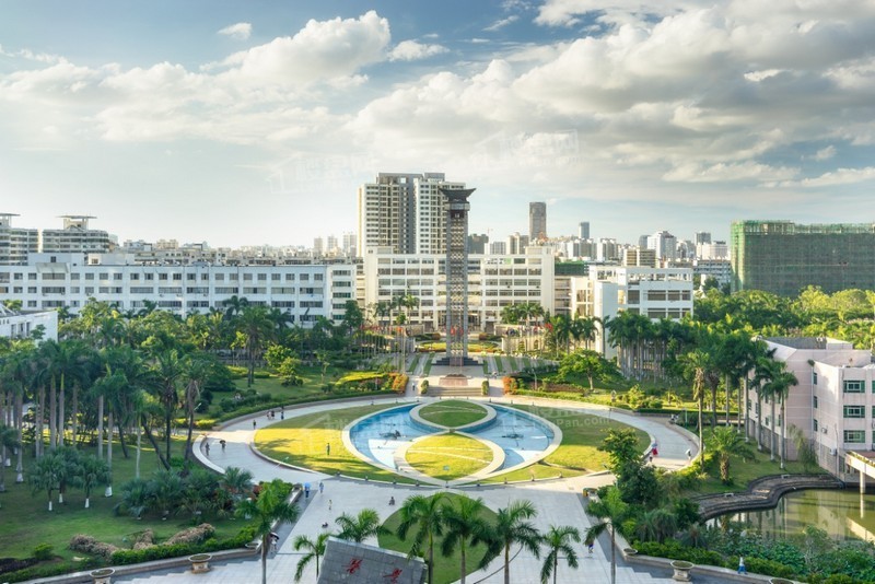 中国城在售参考价格:均价16600元/㎡楼盘地址:海口市龙