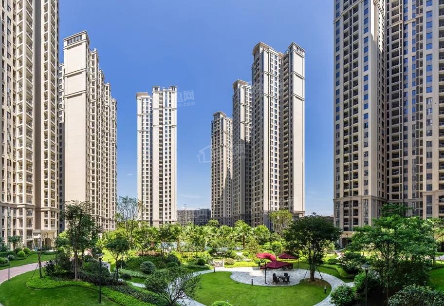 (中骏四季康城交付实景图)