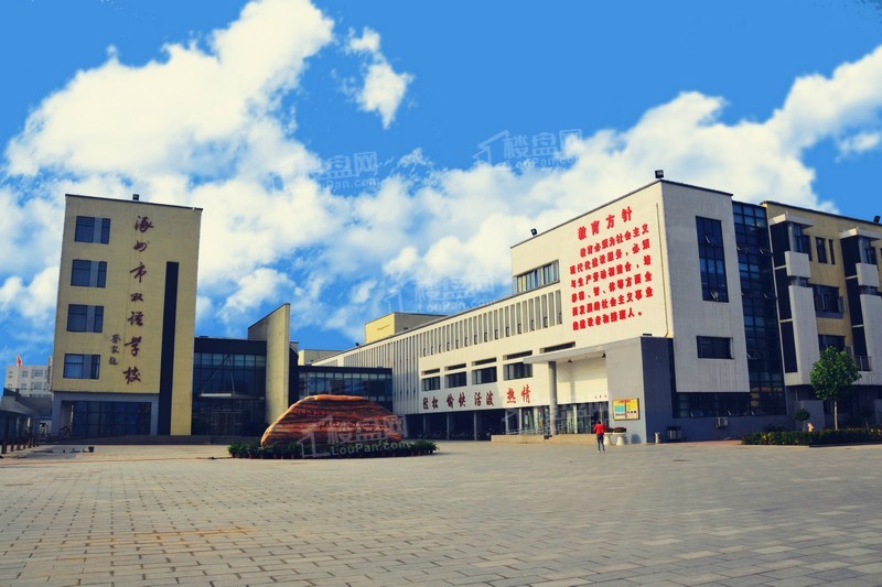 涿州双语学校实景图