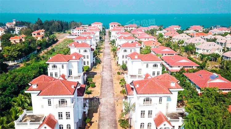 海口西海岸盈滨半岛有现房别墅