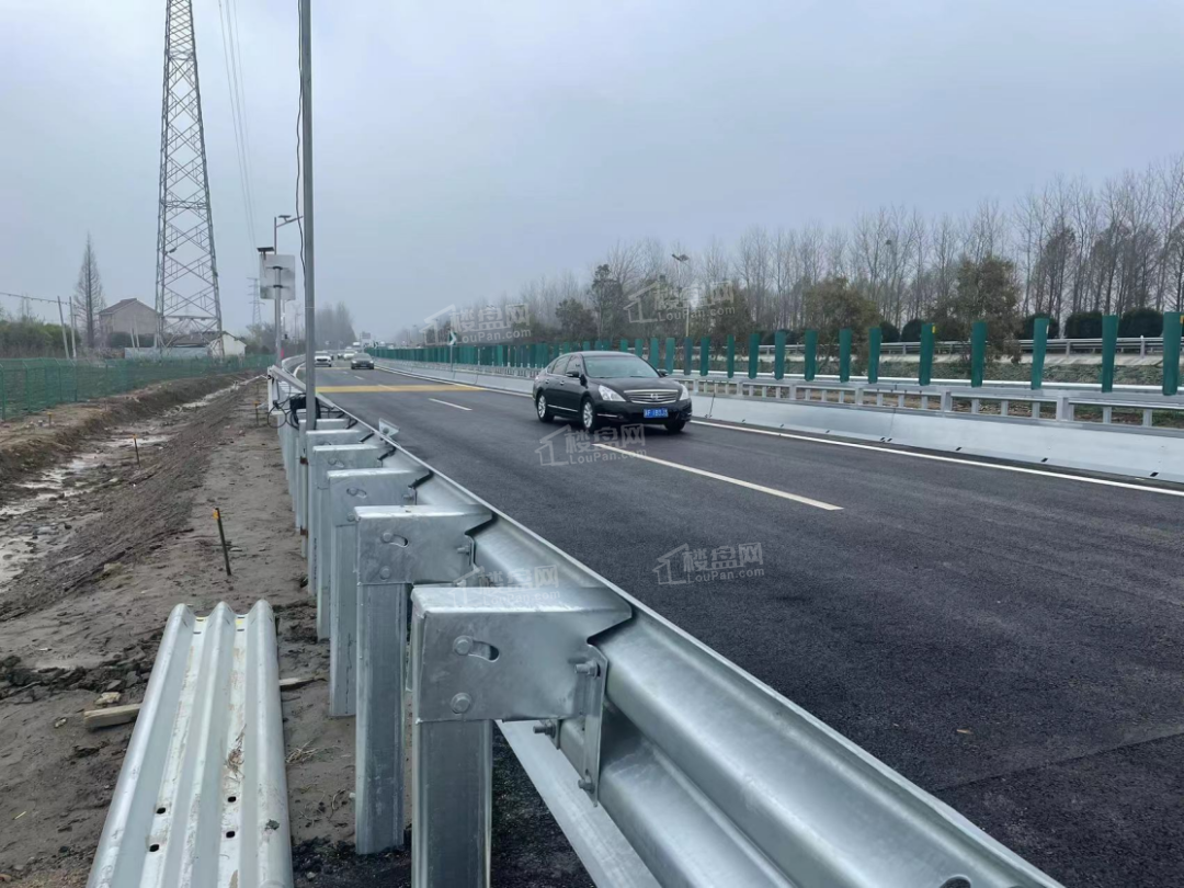 长江路北延工程高速保通路正式通车！