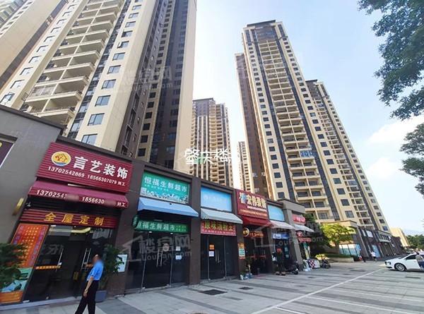 肇庆四会恒福新里程,这个江景地王盘,从单价9字头,卖至5字头