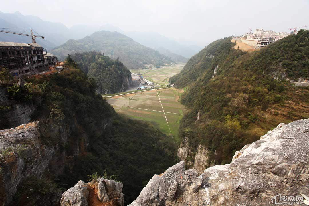 隆鑫花漾的山谷 